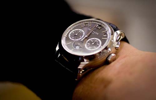 萧邦手表需要保养哪些方面呢？